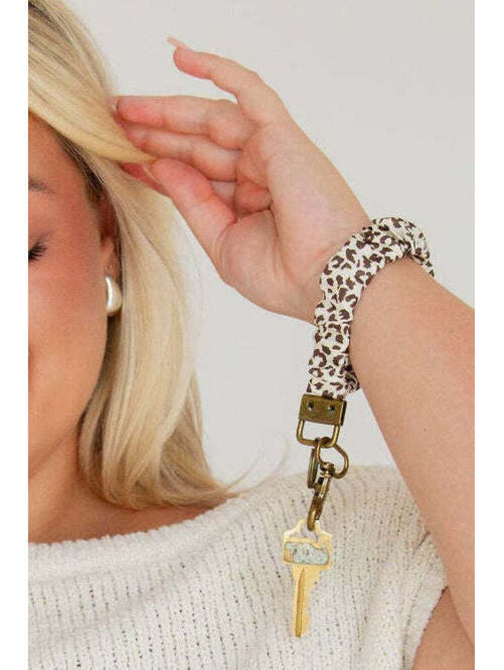 Andi Wild Side Snow Leopard Scrunchie Keychain